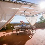 Wunderschoene In Mit Grosser Terrasse By Interhome 아파트