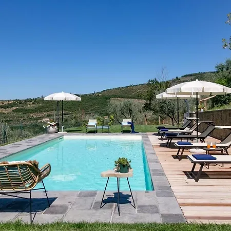 아파트 Wunderschoene In Mit Grosser Terrasse By Interhome 코르토나