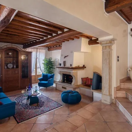 Wunderschoene In Mit Grosser Terrasse By Interhome Apartamento *